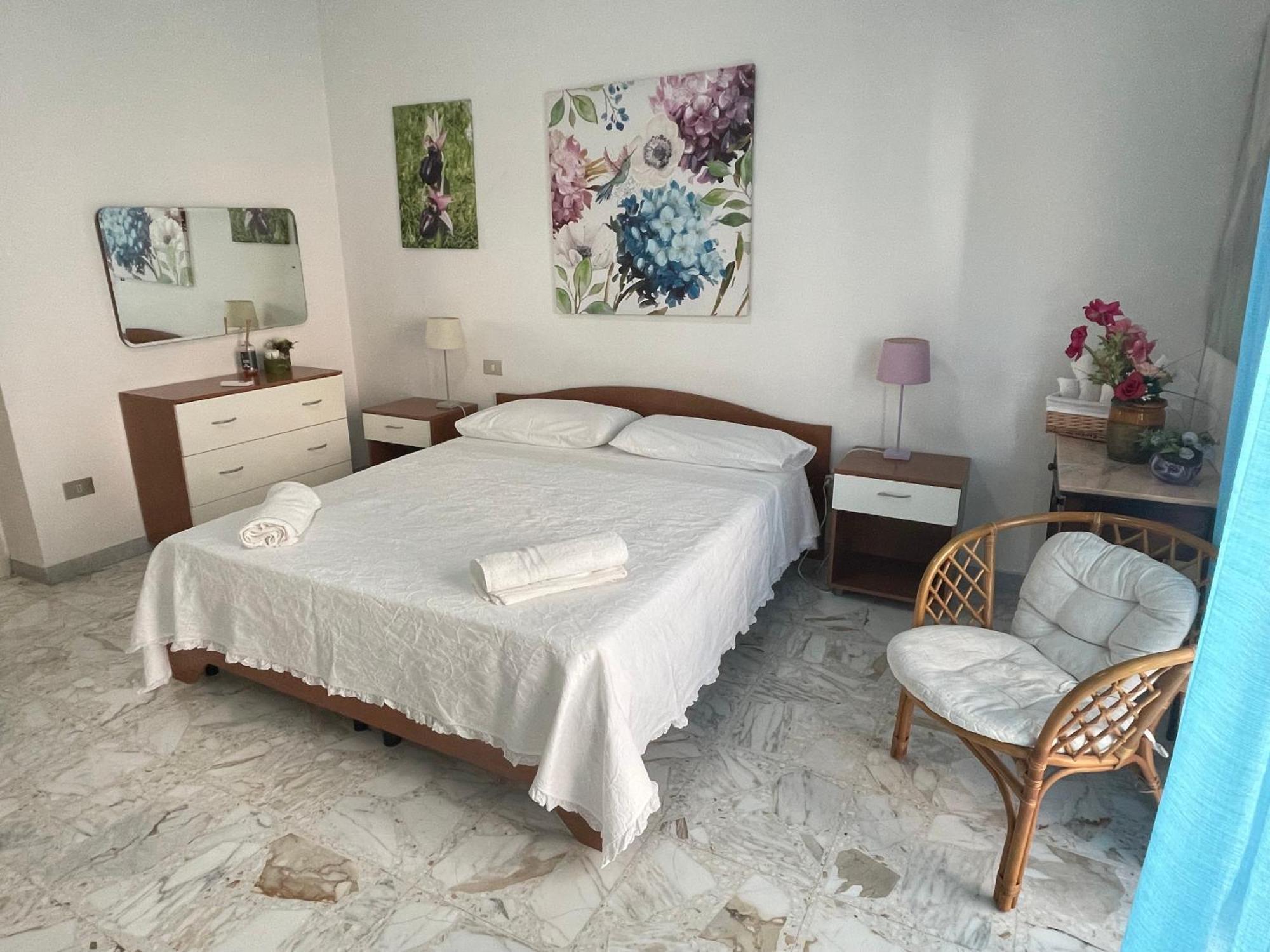 Orchidea Mattinata Parco Del Gargano Apartment ภายนอก รูปภาพ