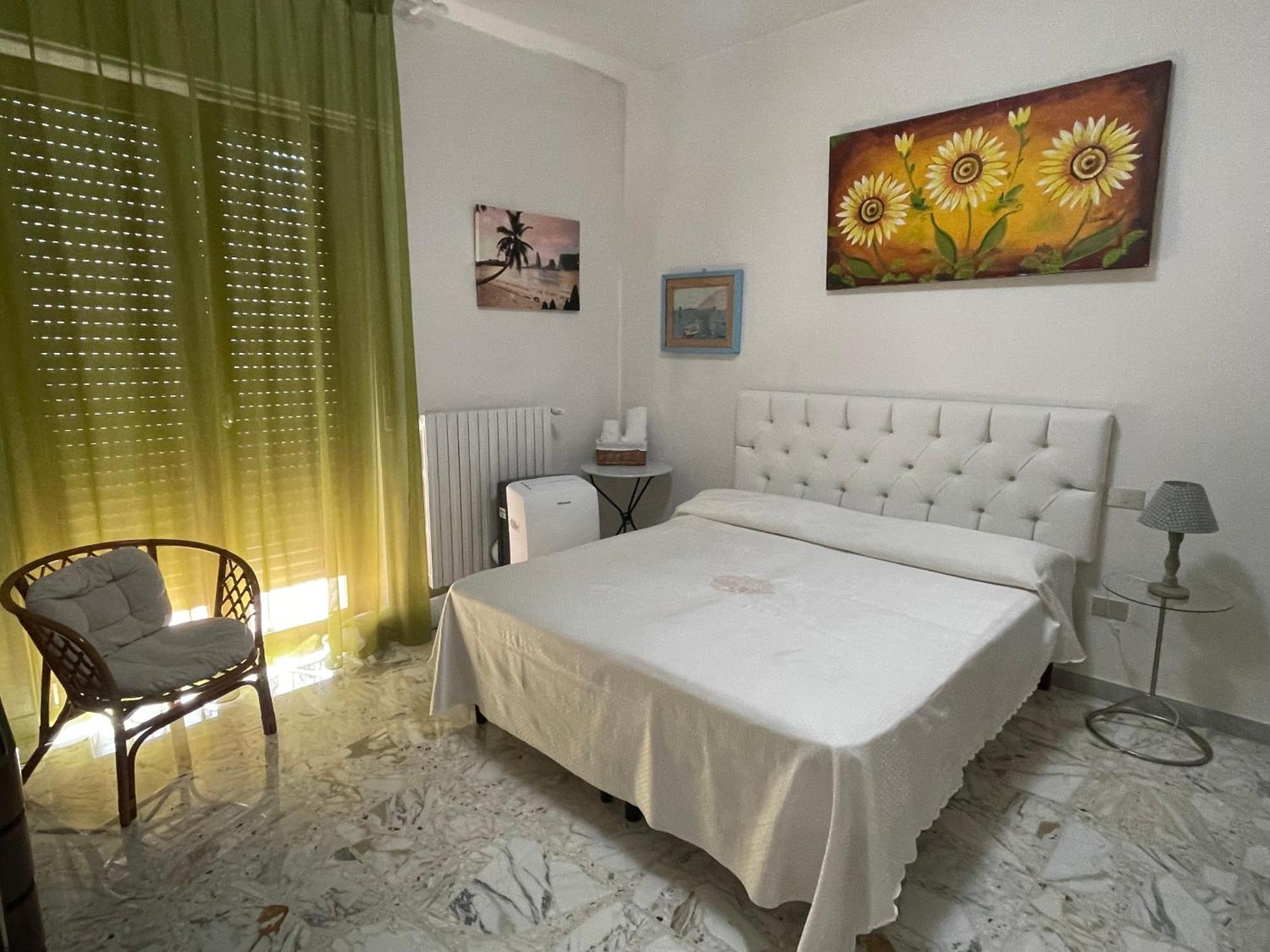 Orchidea Mattinata Parco Del Gargano Apartment ภายนอก รูปภาพ